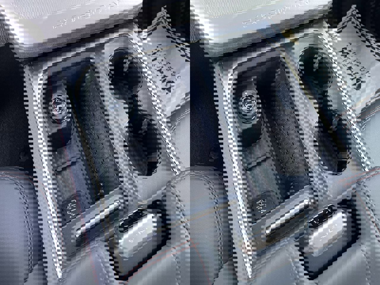 Used 2025 Ford Expedition Active image 15