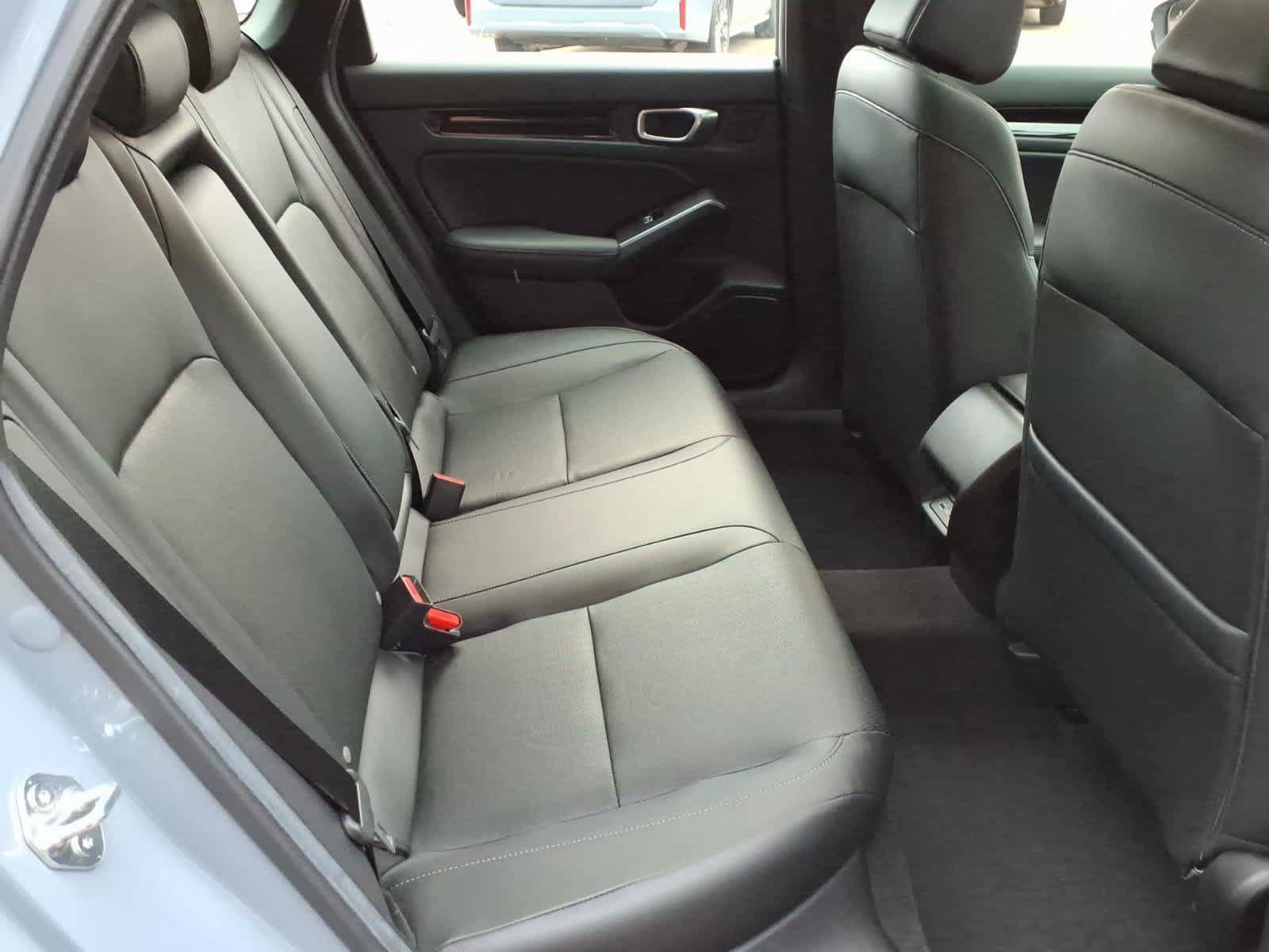 Used 2024 Honda Civic Sport Touring image 11