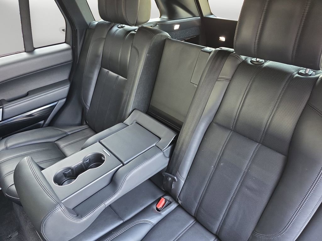 Used 2014 Land Rover Range Rover Supercharged AWD/4WD image 23