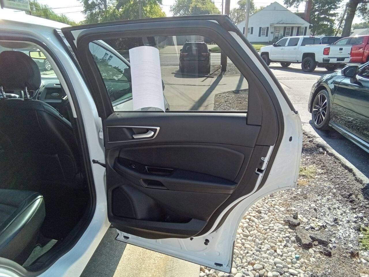 Used 2017 Ford Edge SEL w/ Equipment Group 201A image 6