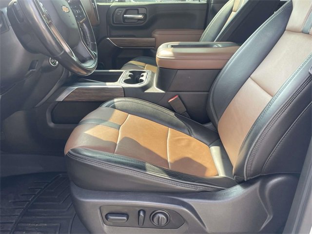 Used 2021 Chevrolet Silverado 2500 High Country w/ Z71 Off-Road Package image 14