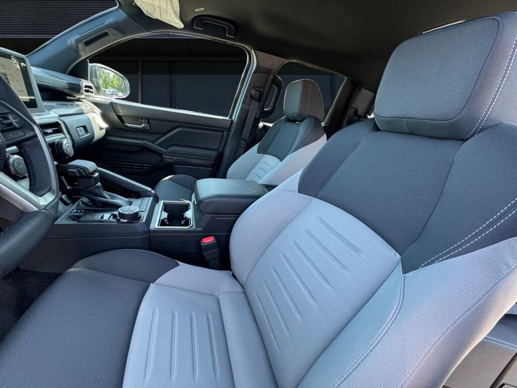 New 2026 Toyota Tacoma TRD Sport AWD/4WD image 2