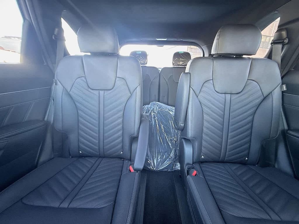 New 2025 Kia Sorento SX Prestige AWD/4WD image 14