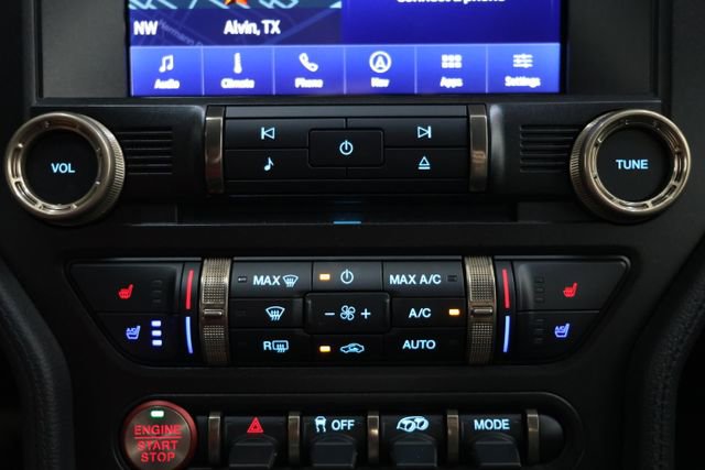 Used 2022 Ford Mustang Shelby GT500 w/ Technology Package image 98