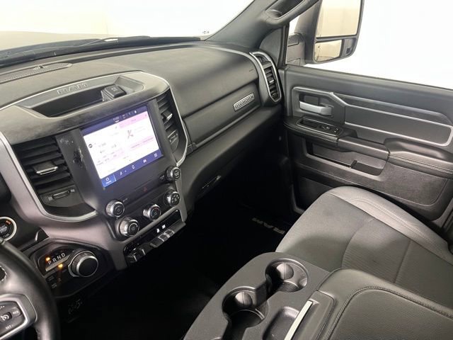 Used 2024 RAM 2500 Big Horn AWD/4WD image 33