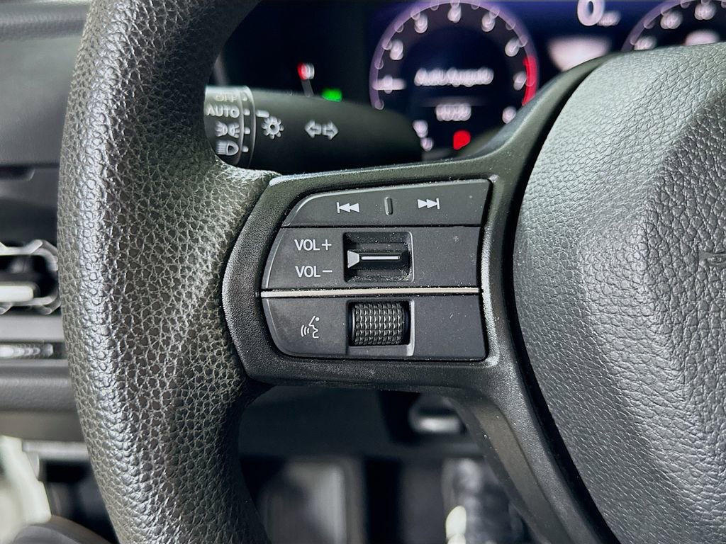 Used 2023 Honda Accord EX image 21