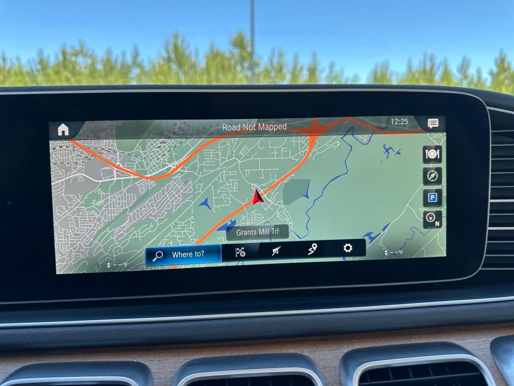 Used 2020 Mercedes-Benz GLS 450 4MATIC image 10