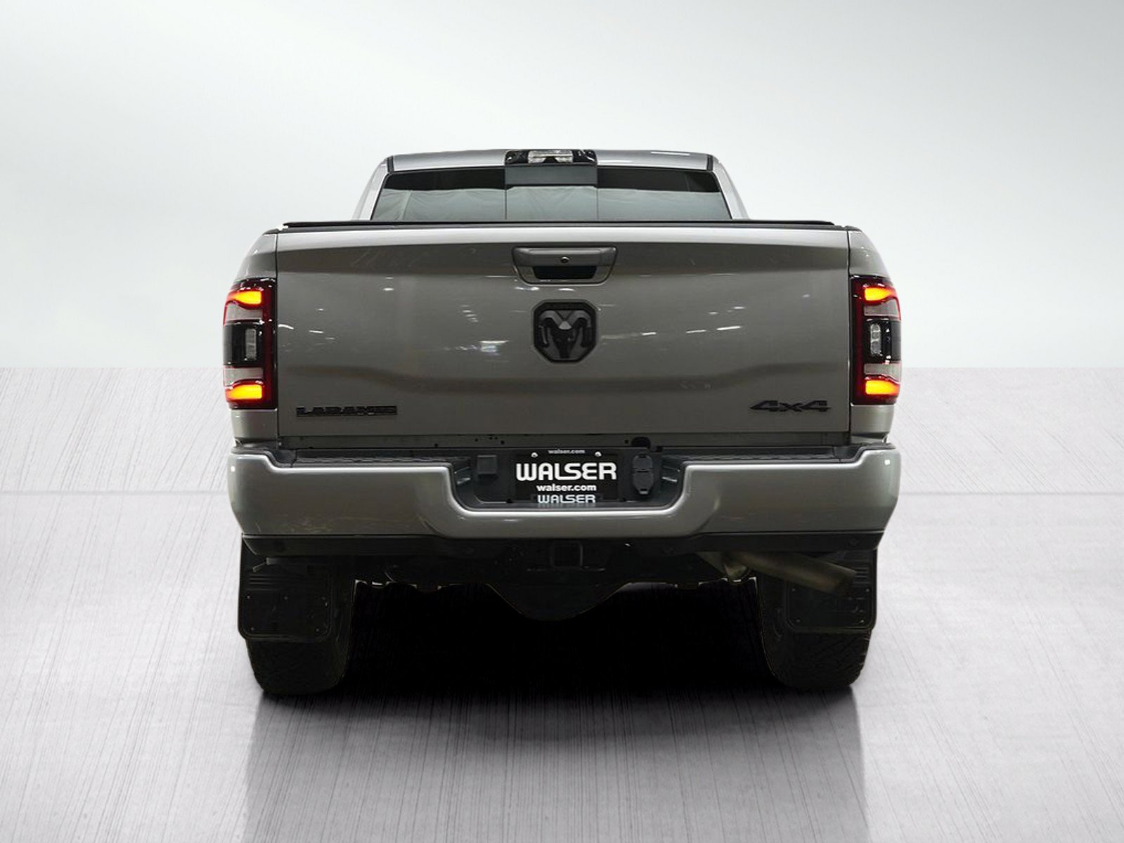 Used 2022 RAM 2500 Laramie AWD/4WD image 4