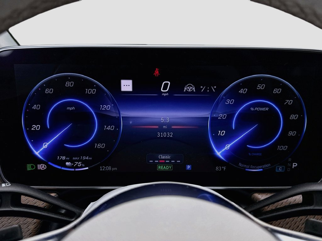 Certified 2023 Mercedes-Benz EQE 500 4MATIC Sedan image 32