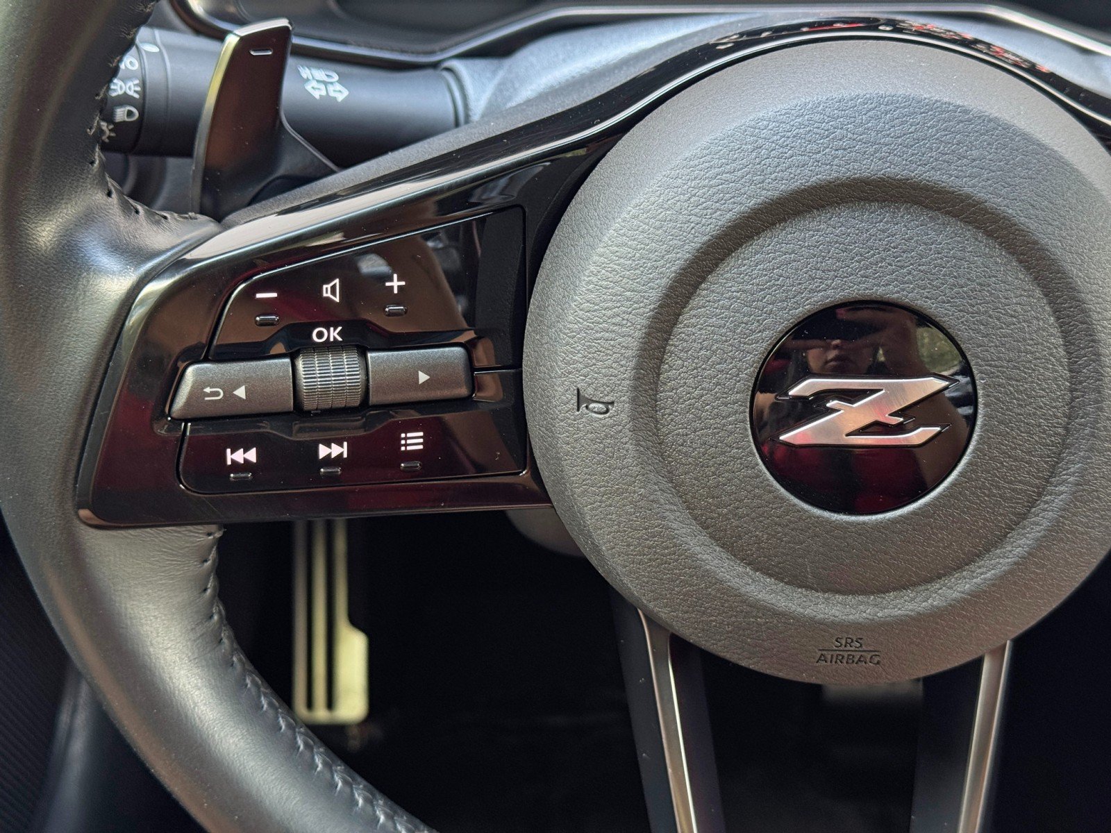 Used 2025 Nissan Z Performance w/ Floor Mat Package RWD image 20