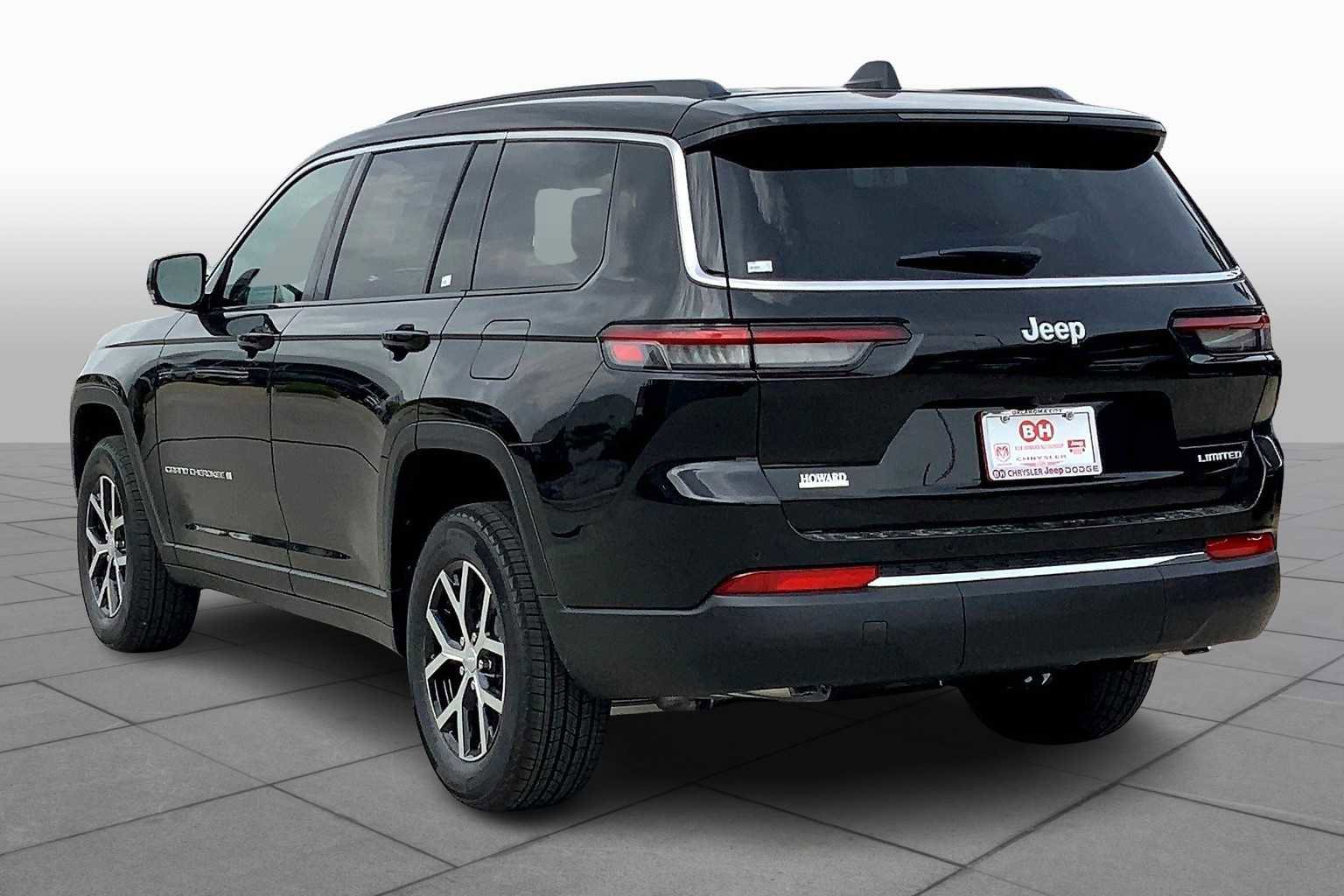 New 2025 Jeep Grand Cherokee L Limited w/ Trailer Tow Package image 13
