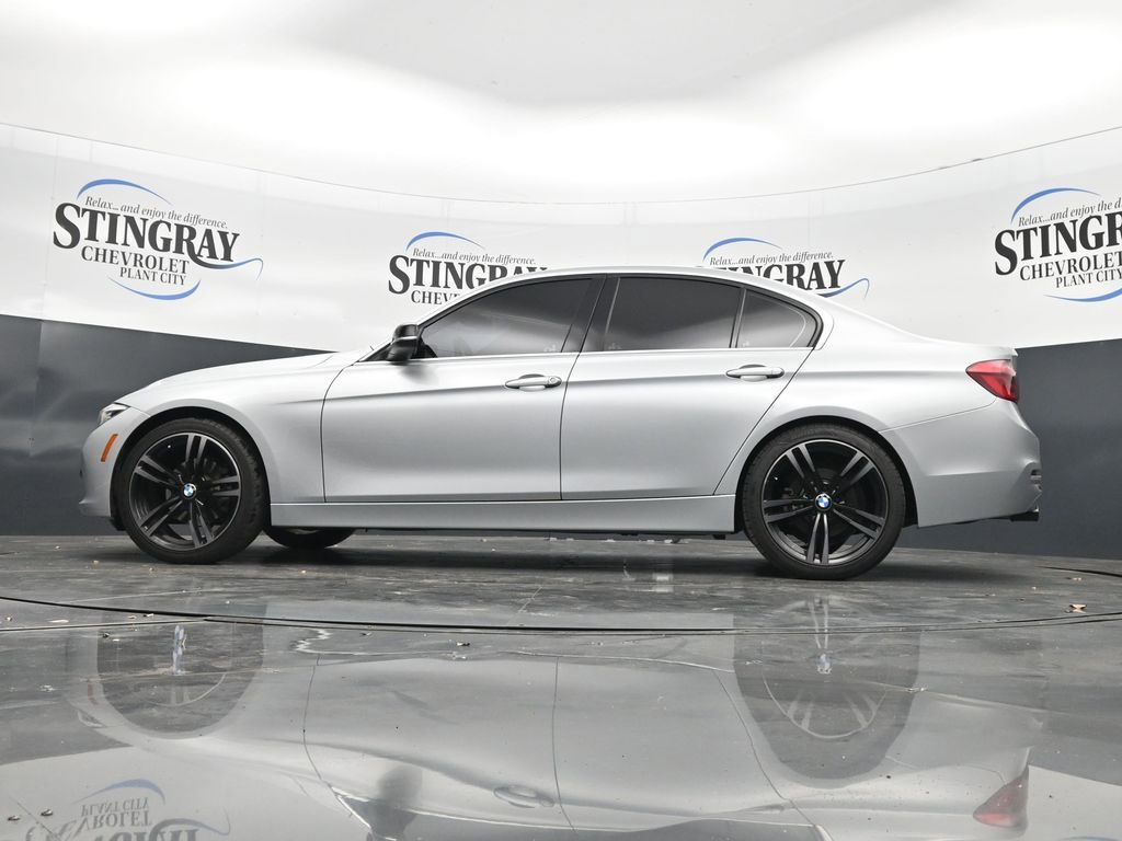 Used 2018 BMW 330i Sedan RWD image 29
