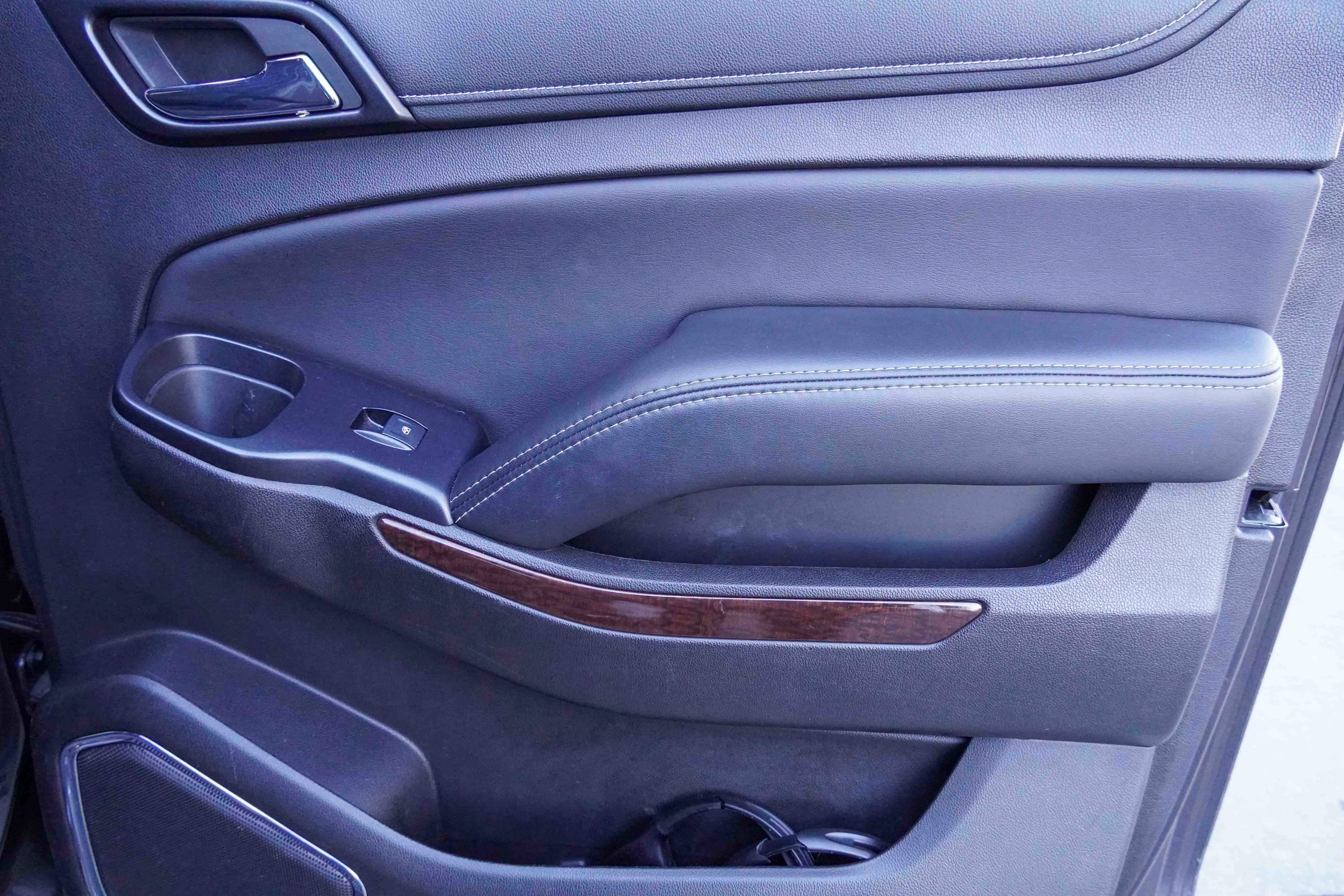 Used 2018 GMC Yukon XL SLT w/ Open Road Package image 32