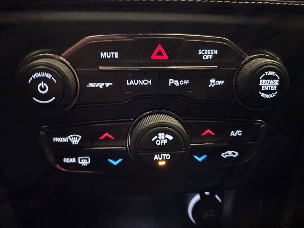 Used 2022 Dodge Charger SRT Hellcat w/ Harman/Kardon Audio Group image 23