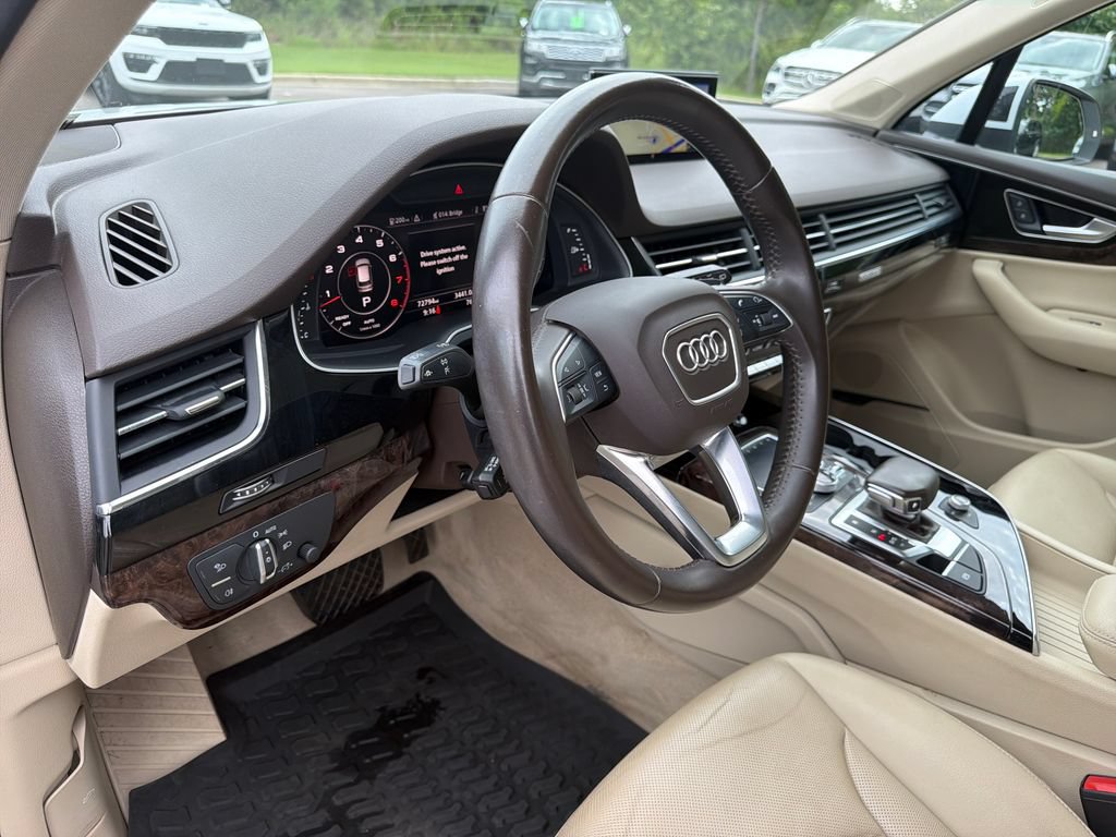 Used 2019 Audi Q7 3.0T Premium Plus AWD/4WD image 27