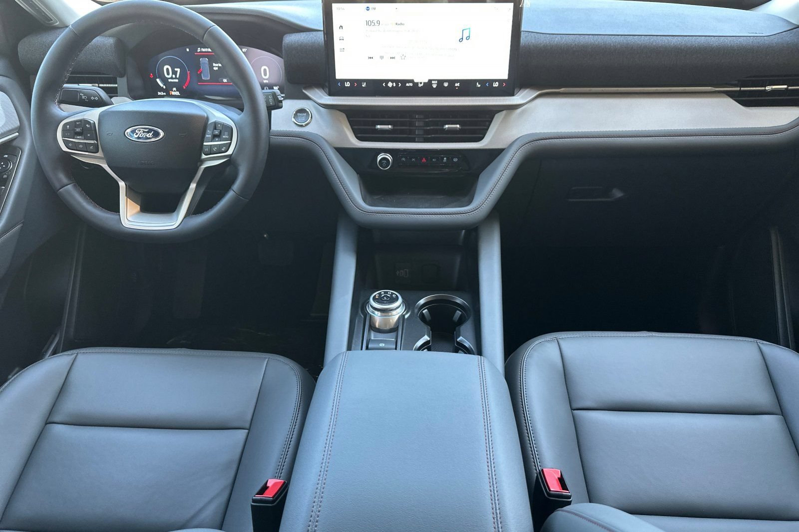New 2026 Ford Explorer Active w/ Active Comfort Package RWD image 13