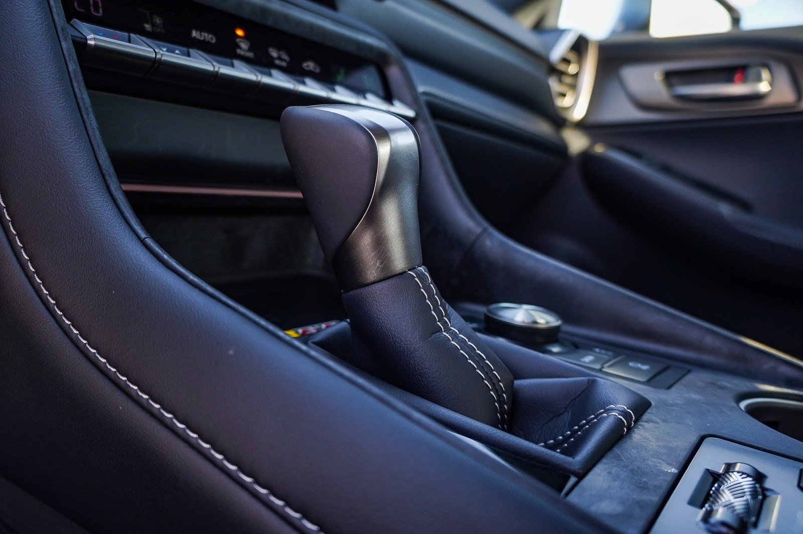 Certified 2026 Lexus IS 350 F Sport RWD image 26