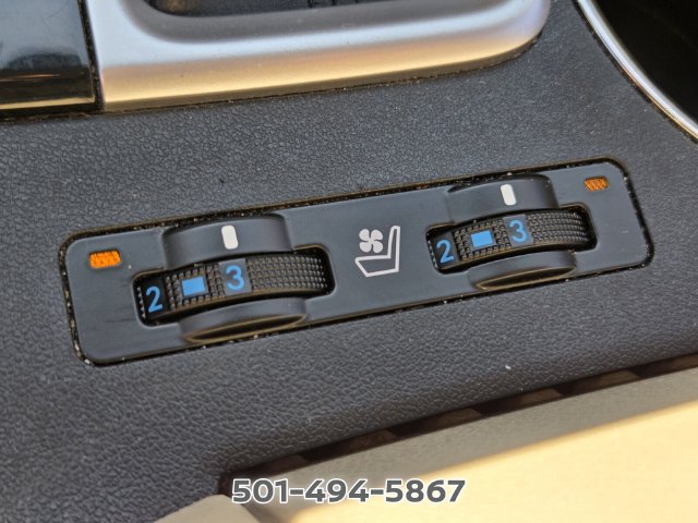 Used 2017 Toyota Highlander Limited FWD image 23