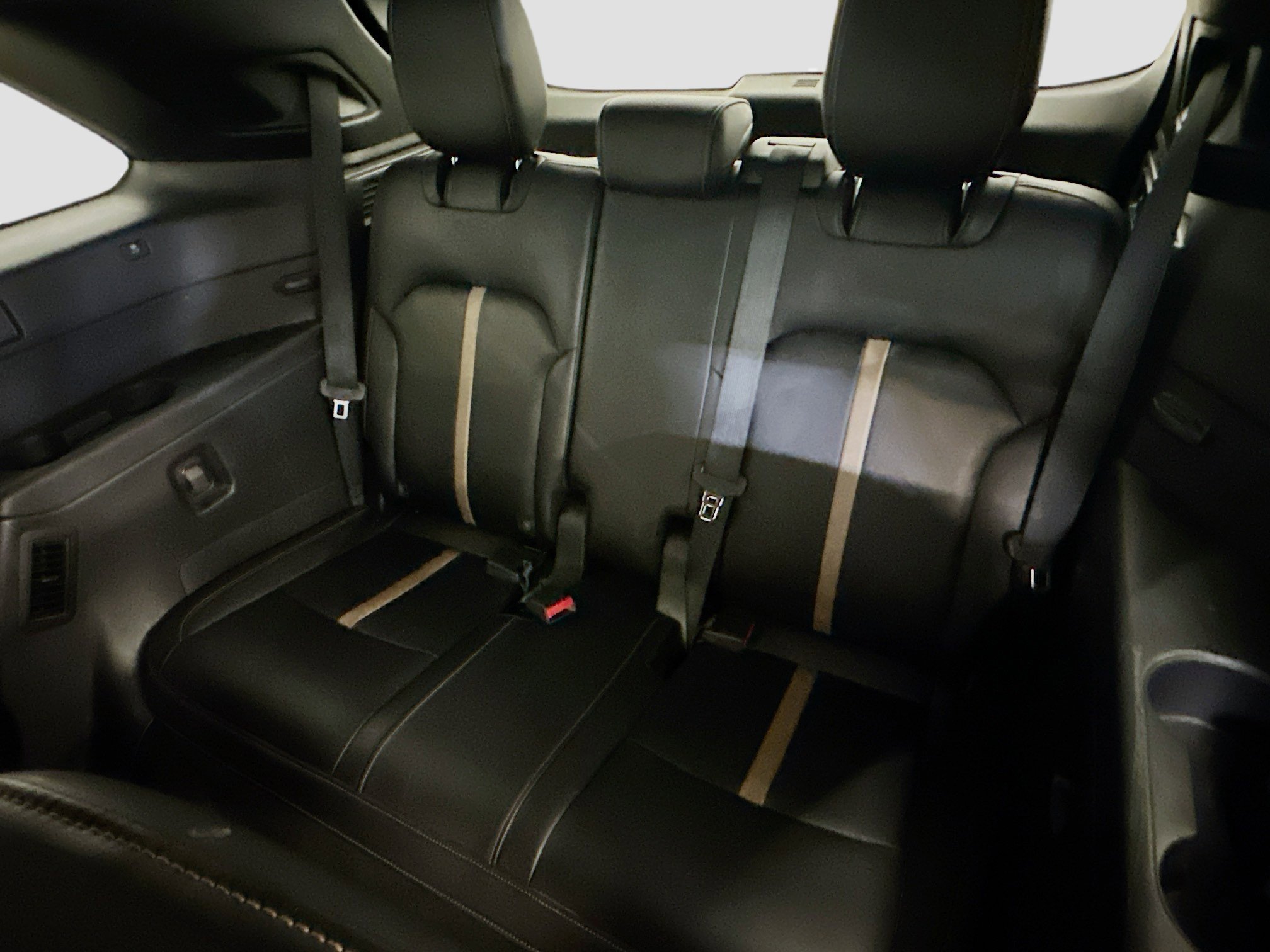 Used 2025 MAZDA CX-90 3.3 Turbo w/ Premium Plus Pkg image 31