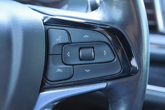 Used 2024 Buick Enclave Premium image 32