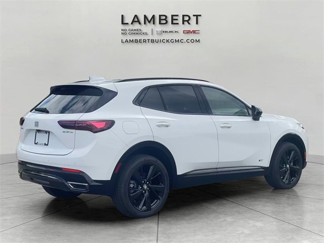 New 2025 Buick Envision Sport Touring image 5