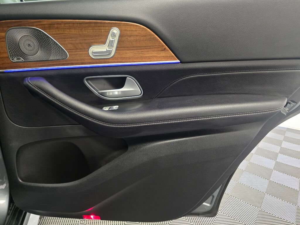 Used 2024 Mercedes-Benz GLS 450 GLS 450 image 27