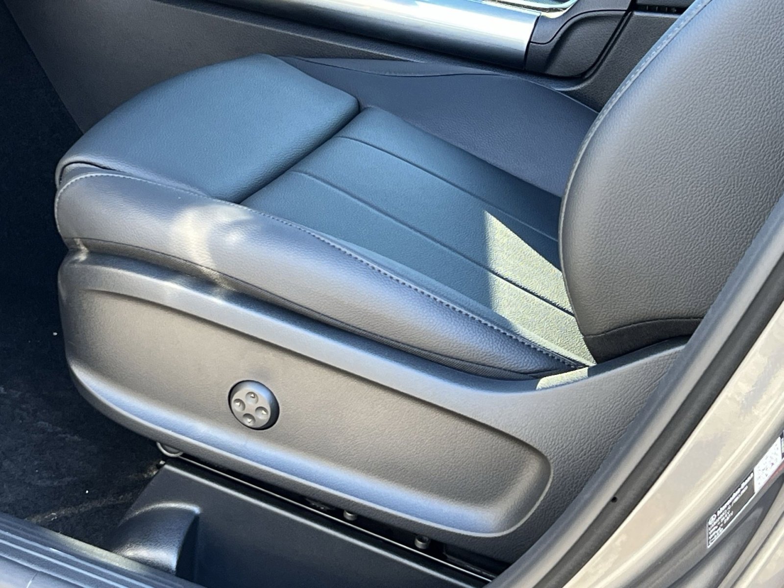 New 2026 Mercedes-Benz GLA 250 4MATIC image 12