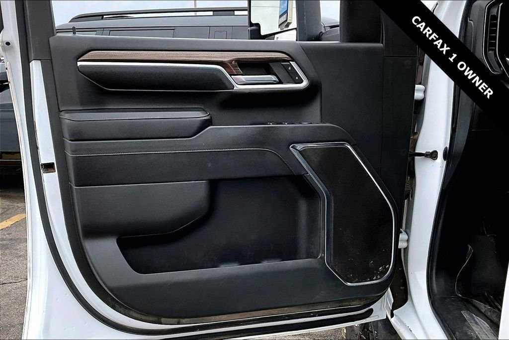 Used 2024 Chevrolet Silverado 3500 LT w/ Convenience Package image 20