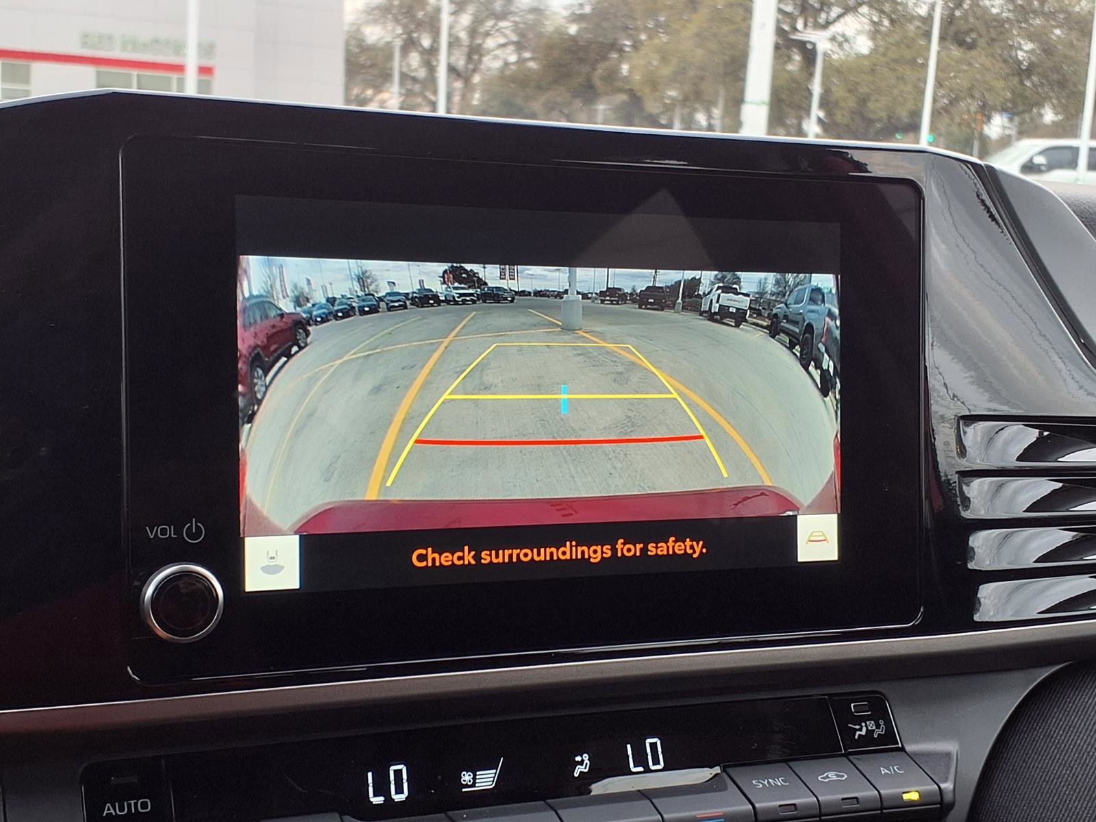 Used 2026 Toyota Camry LE w/ Convenience Package image 15