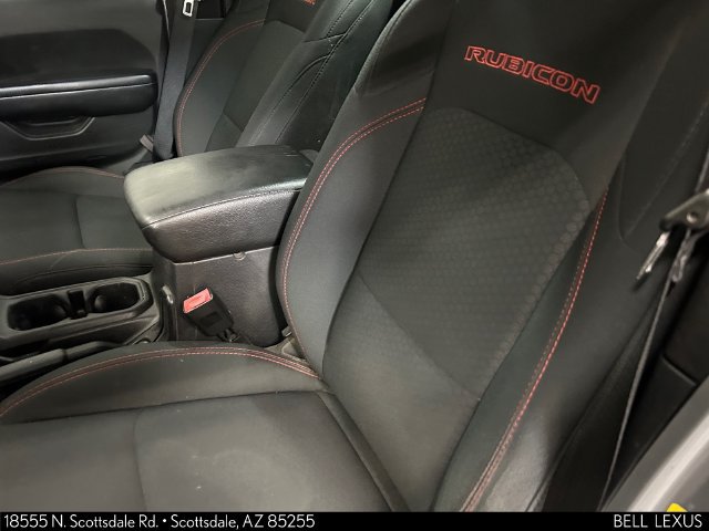 Used 2019 Jeep Wrangler Unlimited Rubicon AWD/4WD image 16