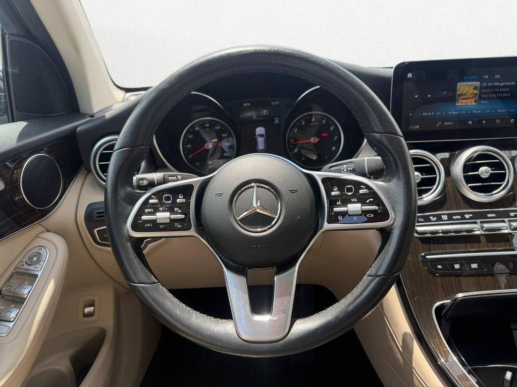 Used 2021 Mercedes-Benz GLC 300 image 12