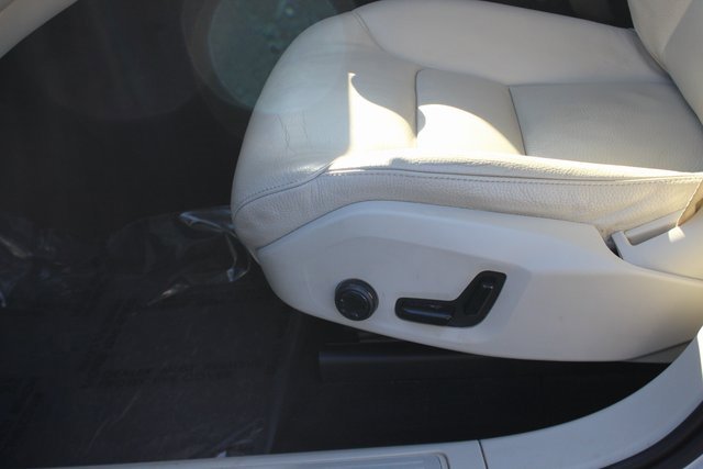Used 2018 Volvo XC60 T6 Momentum w/ Advanced Package image 21