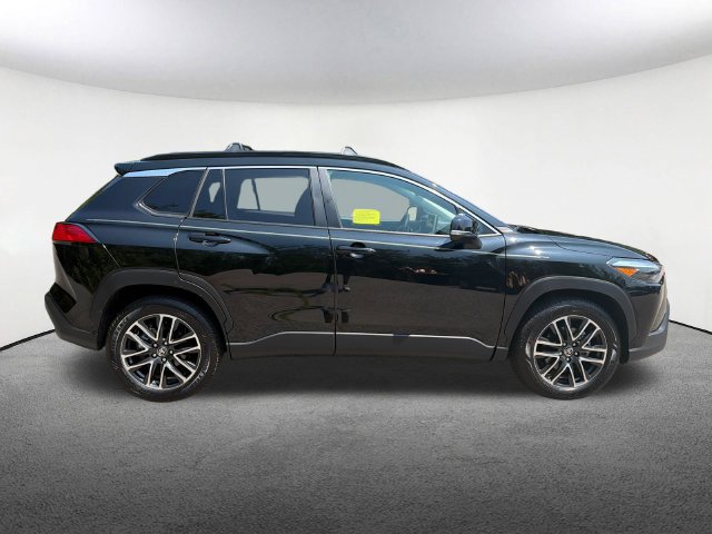 Certified 2026 Toyota Corolla Cross XLE w/ Convenience Package AWD/4WD image 18