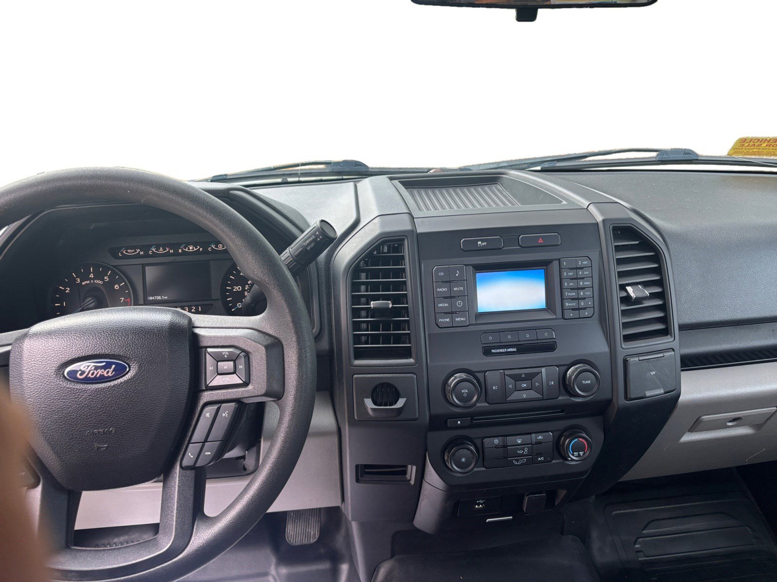Used 2017 Ford F150 XL w/ Equipment Group 101A Mid image 9