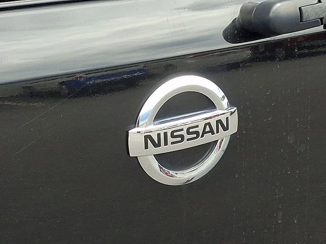 Used 2015 Nissan Armada Platinum w/ 2nd Row Captain Seat Package RWD image 29