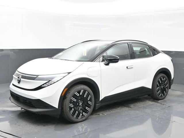 New 2026 Nissan Leaf Platinum+ w/ Cargo Package (Platinum+) image 2