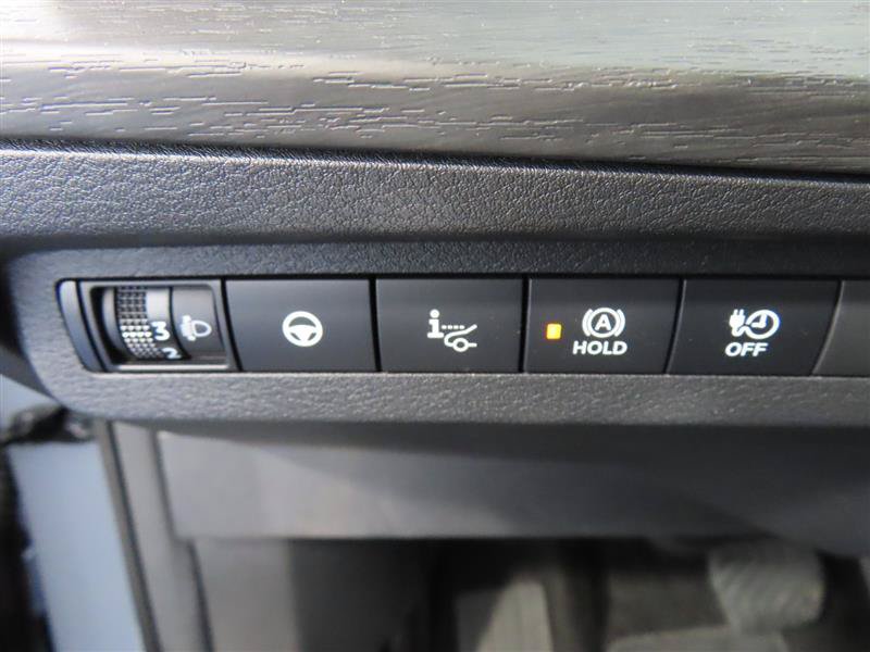 Used 2024 Nissan Ariya AWD image 19