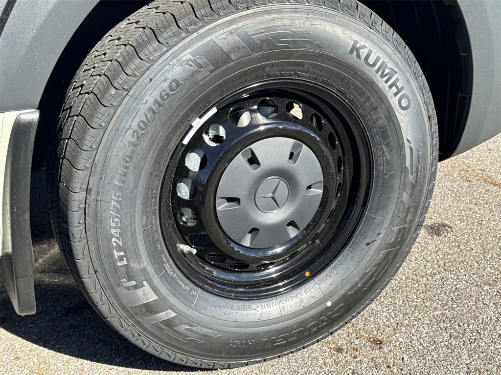 New 2026 Mercedes-Benz Sprinter 144 Cargo image 8