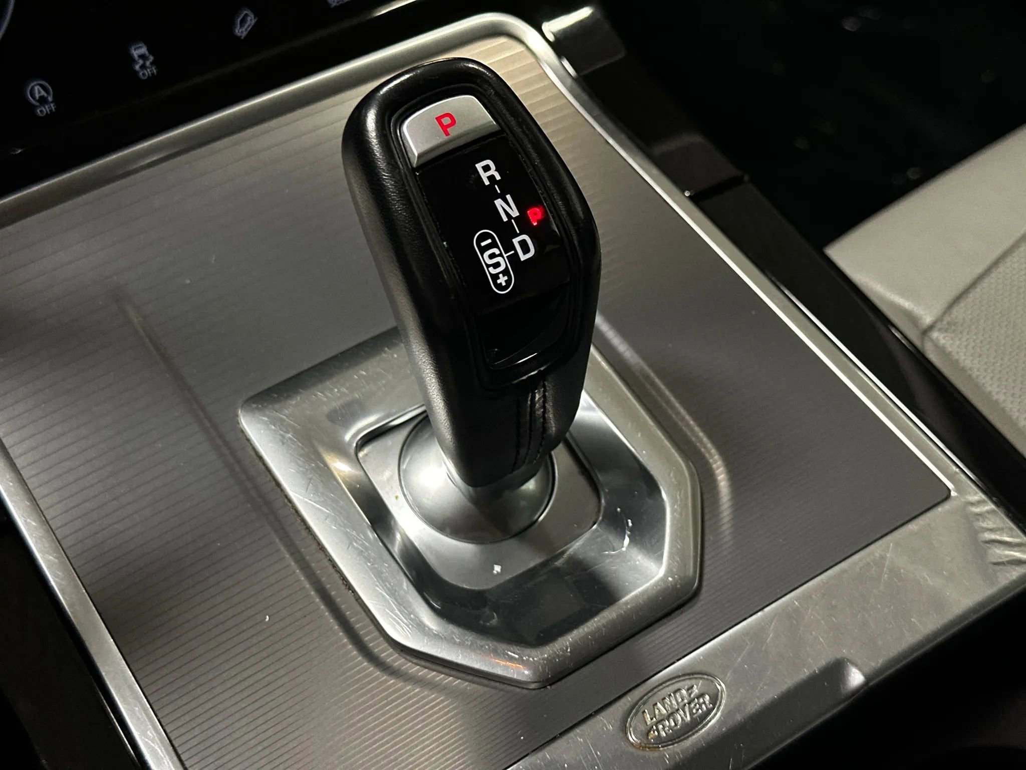 Used 2021 Land Rover Range Rover Evoque S image 42
