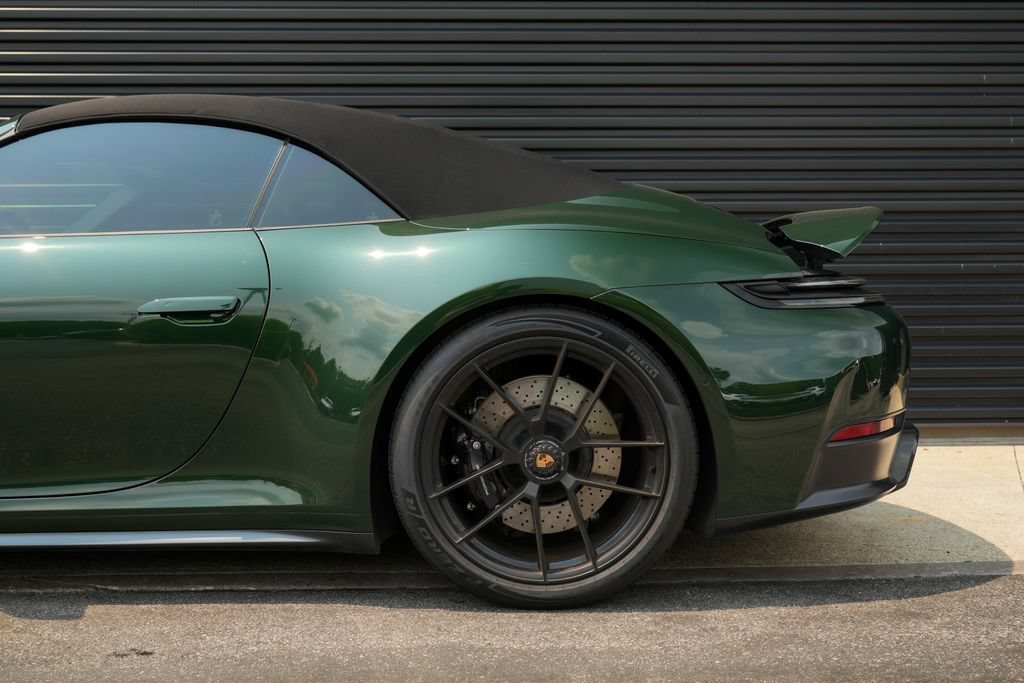 Certified 2026 Porsche 911 Carrera GTS RWD image 27