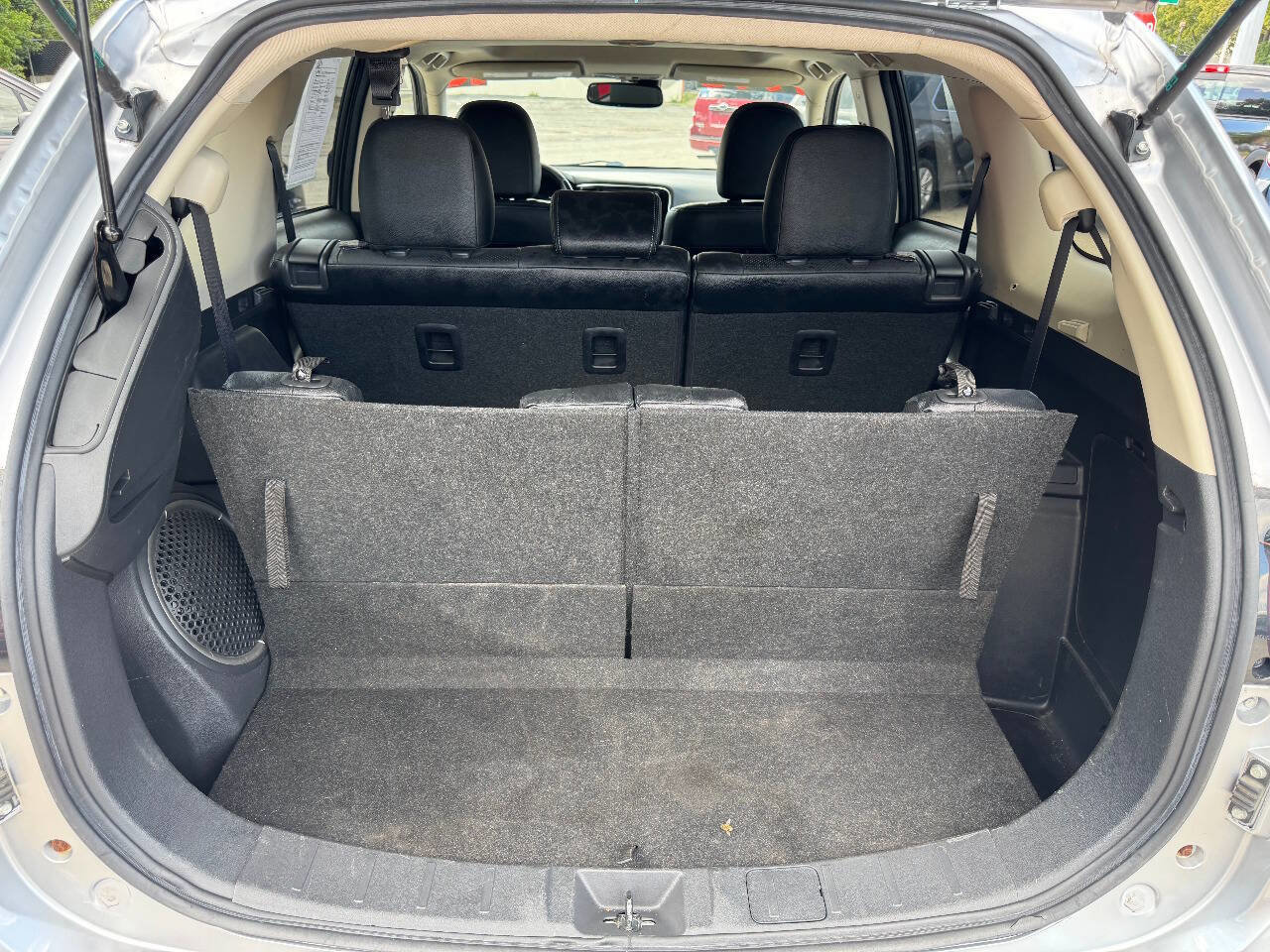 Used 2016 Mitsubishi Outlander GT image 14