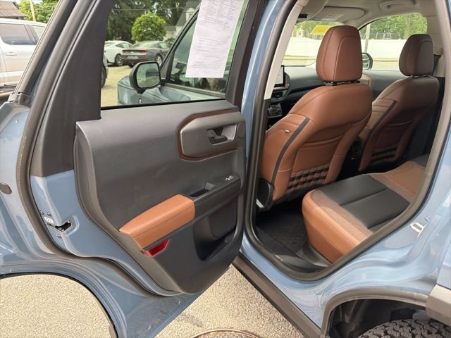 Used 2025 Ford Bronco Sport Outer Banks w/ Sasquatch Outer Banks Package AWD/4WD image 9