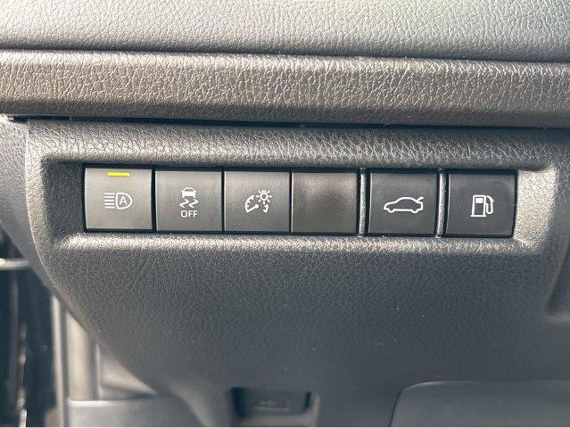 Used 2026 Toyota Camry XSE FWD image 31