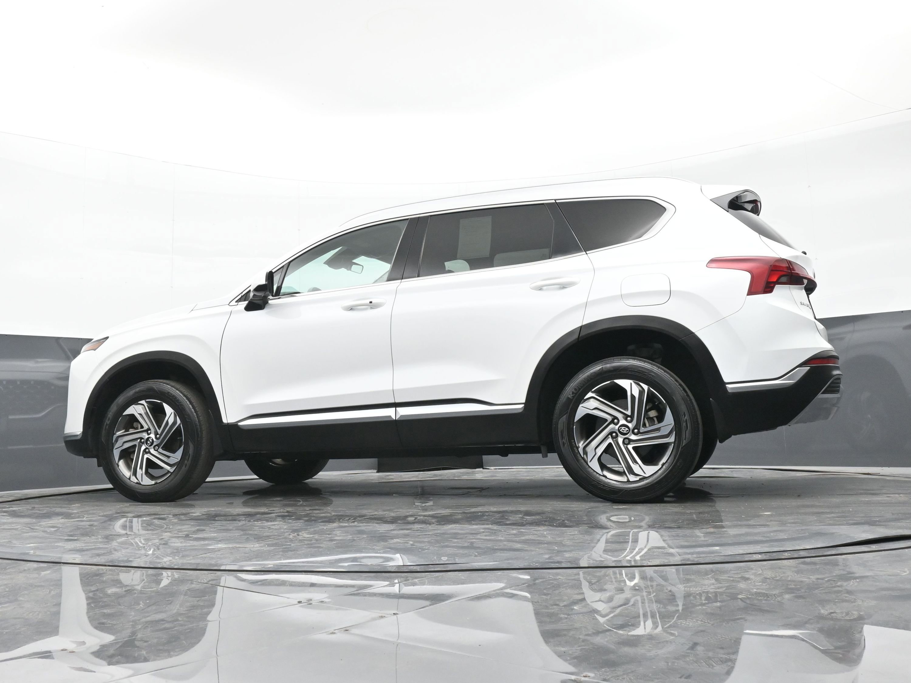 Used 2022 Hyundai Santa Fe SEL image 10