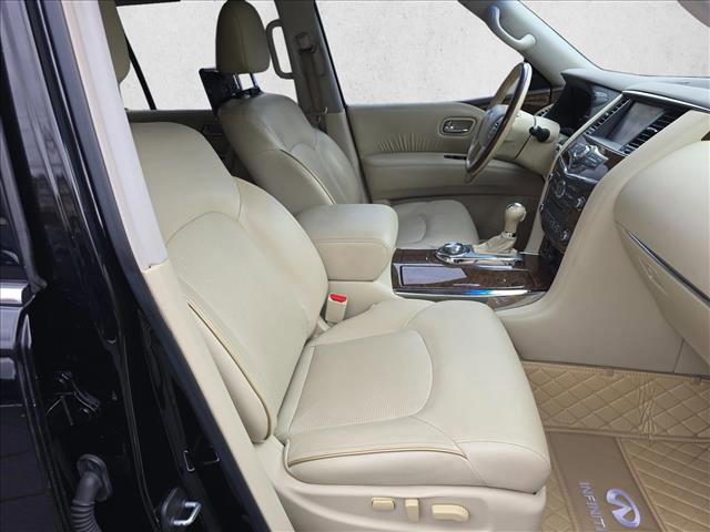 Used 2016 INFINITI QX80 Luxe w/ 22" Wheel Package image 10