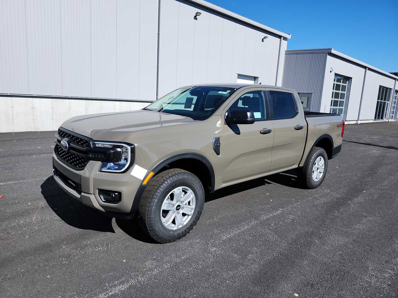 New 2025 Ford Ranger XL w/ Trailer Tow Package