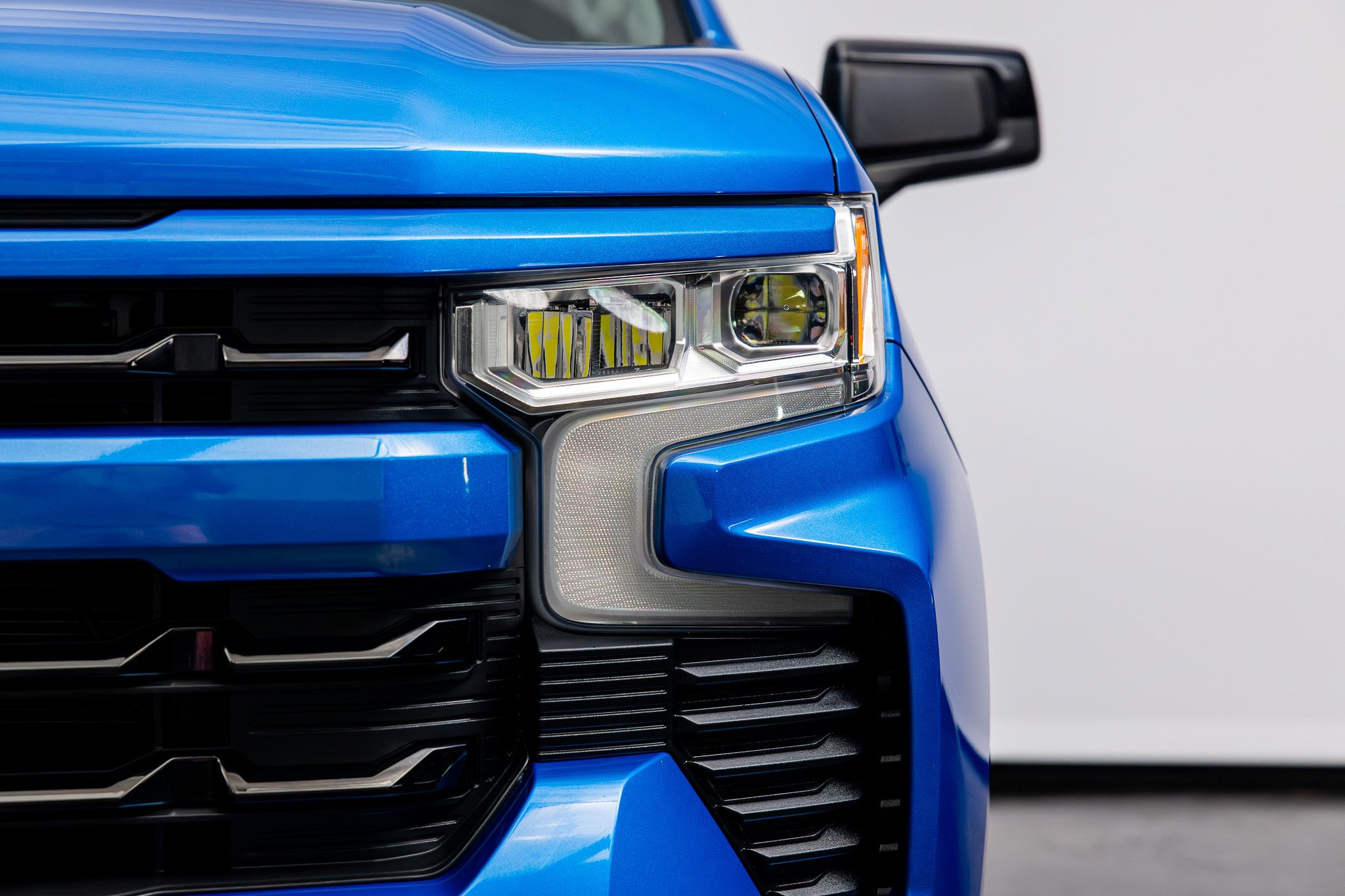 Used 2023 Chevrolet Silverado 1500 RST AWD/4WD image 5