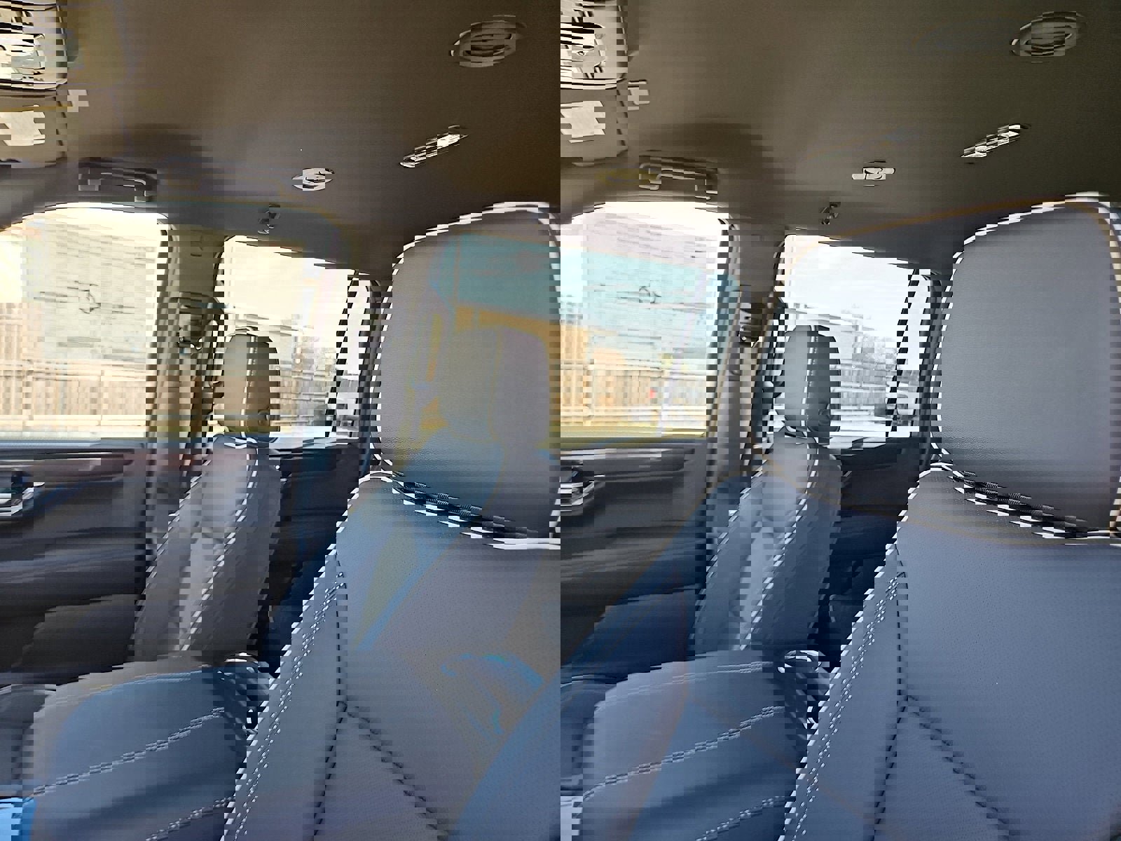 New 2026 GMC Yukon XL Elevation w/ LPO, Floor Liner Package image 12