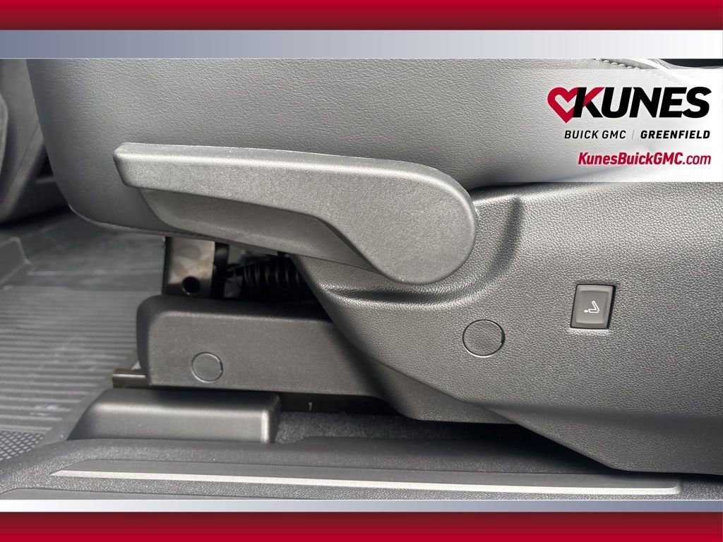 New 2026 Buick Enclave Sport Touring w/ Power Package image 43