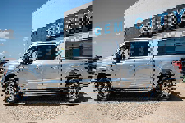 Used 2024 Ford F150 XLT w/ Mobile Office Package image 2